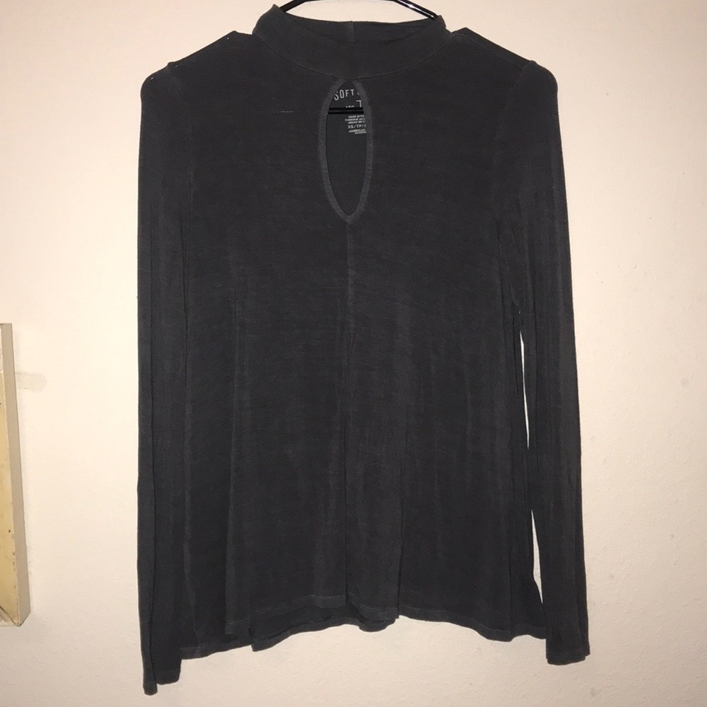 Soft & sexy American eagle shirt